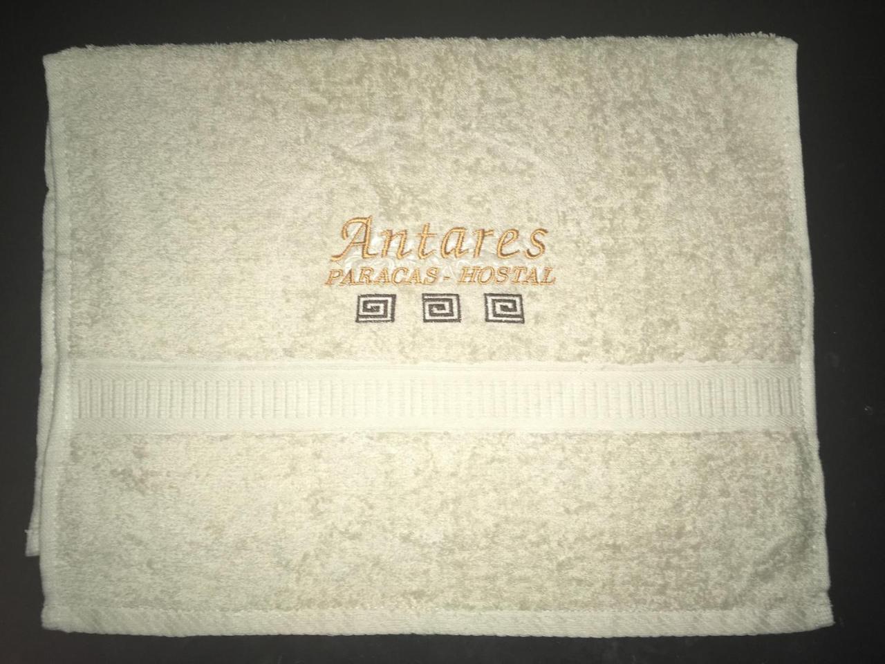 Antares باراكاس المظهر الخارجي الصورة