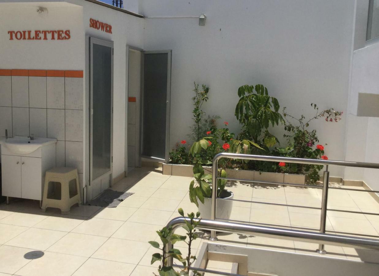 Antares باراكاس المظهر الخارجي الصورة